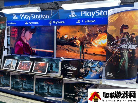《星刃》即将发售：日本游戏店已挂满宣传海报